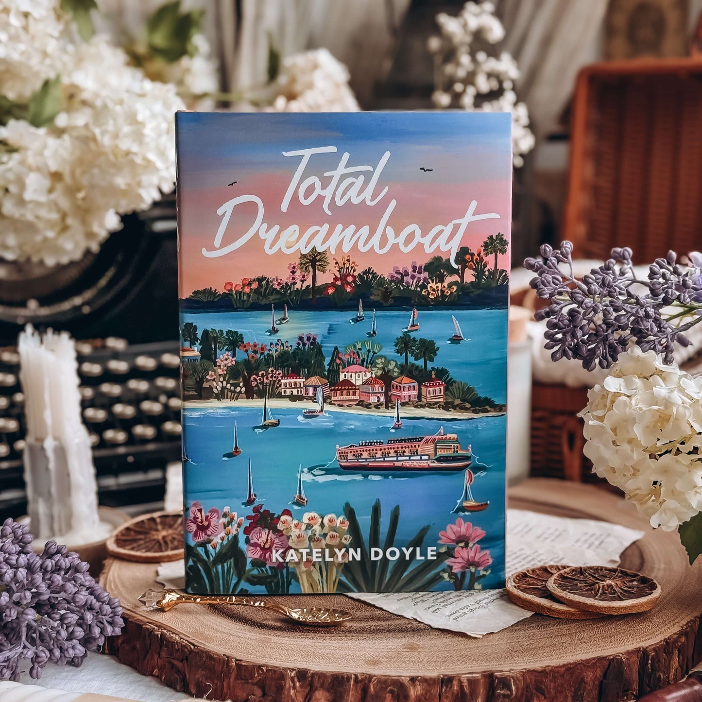 Total Dreamboat (Exclusive OwlCrate Edition)